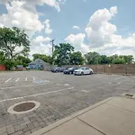 Modern Townhome, W/ Downtown Views, Rooftop Deck Only 6Min To Broadway