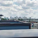 Modern Townhome, W/ Downtown Views, Rooftop Deck Only 6Min To Broadway