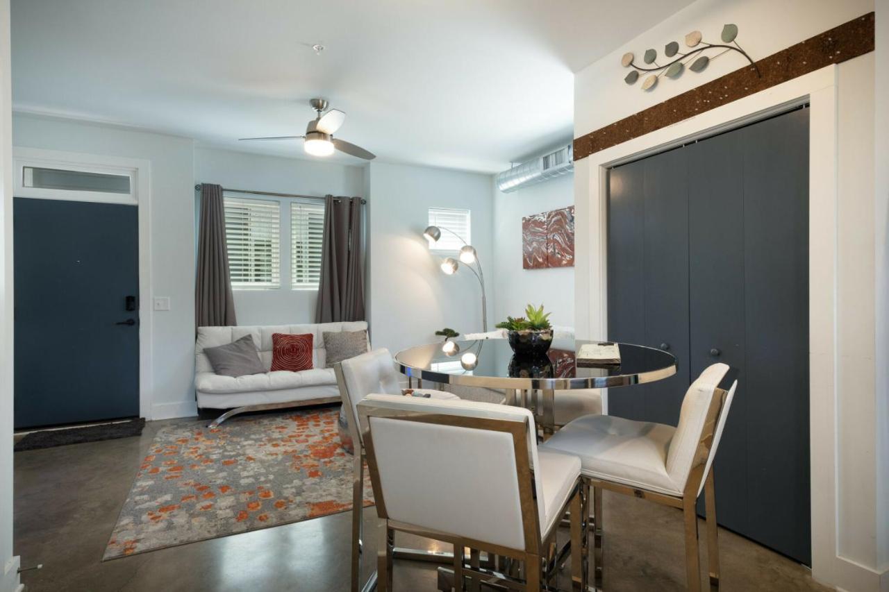 Modern Townhome, W/ Downtown Views, Rooftop Deck Only 6min To Broadway *