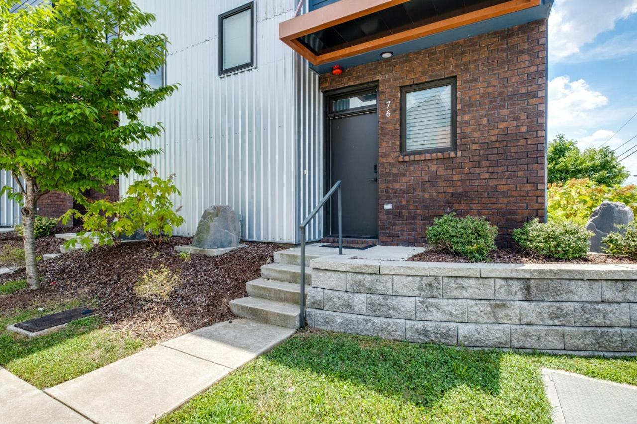 Modern Townhome, W/ Downtown Views, Rooftop Deck Only 6min To Broadway
